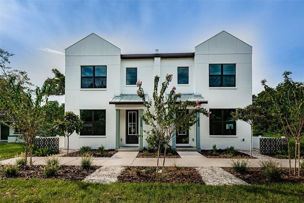 5988 CENTRAL AVENUE NEW PORT RICHEY, FL 34652
