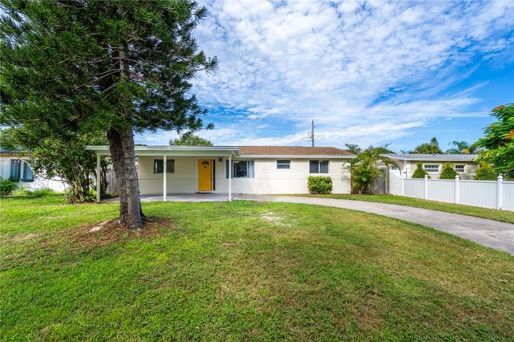 5624 63RD STREET N ST PETERSBURG, FL 33709