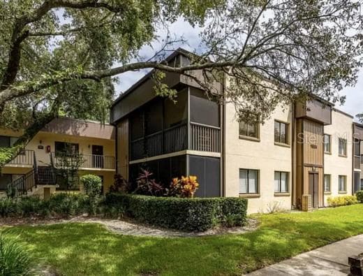 11805 RAINTREE LANE UNIT D TAMPA, FL 33617
