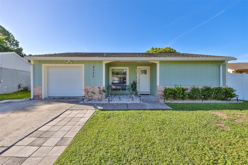 5710 RIDGESTONE DRIVE TAMPA, FL 33625