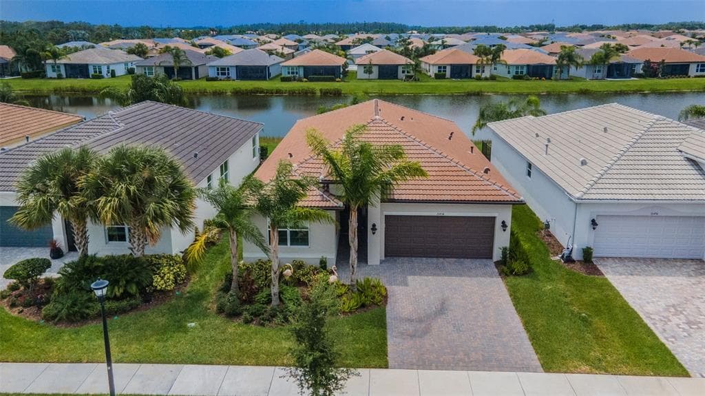 15434 SANTA POLA DRIVE WIMAUMA, FL 33598