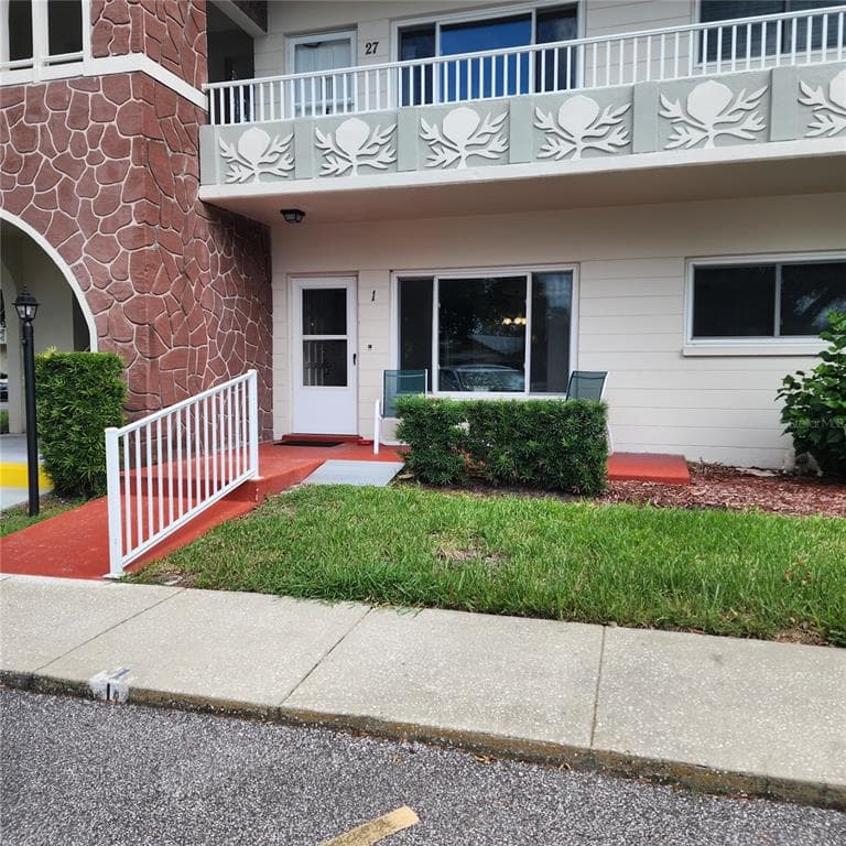 2363 ISRAELI DRIVE UNIT 1 CLEARWATER, FL 33763