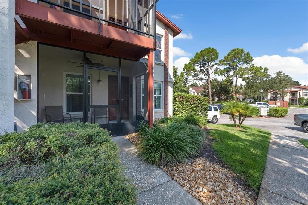 3455 COUNTRYSIDE BOULEVARD UNIT 7 CLEARWATER, FL 33761