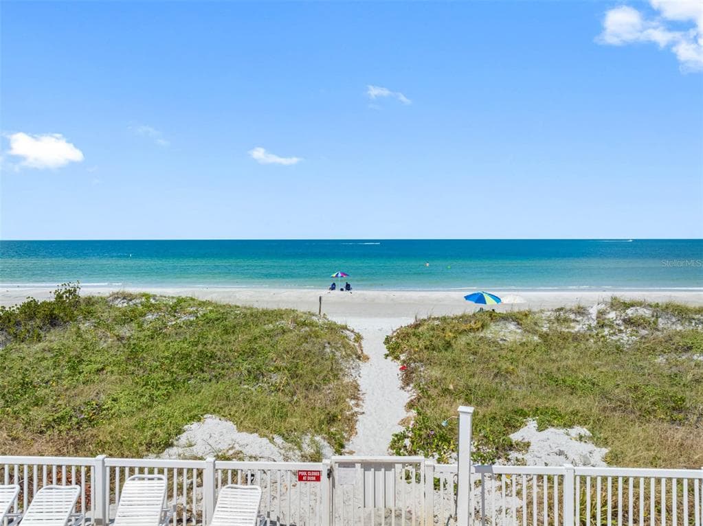 612 GULF BOULEVARD UNIT 206