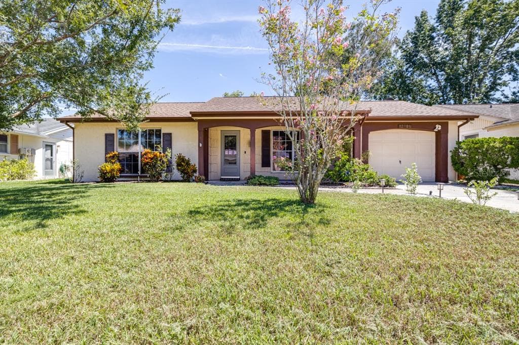 12306 HOUNDS TOOTH LANE HUDSON, FL 34667
