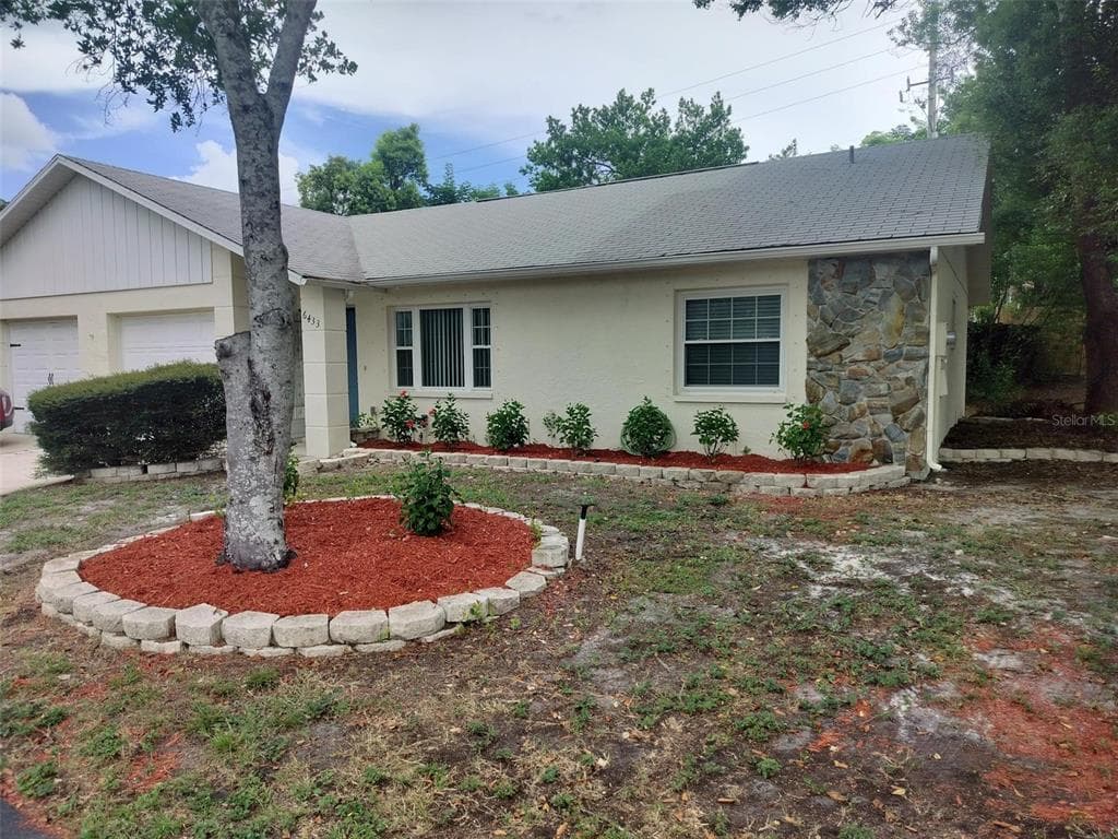 6433 EMERSON DRIVE NEW PORT RICHEY, FL 34653