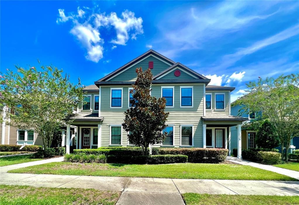 5828 CIRCA FISHHAWK BOULEVARD