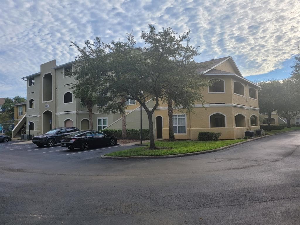 1230 S MISSOURI AVENUE UNIT 717 CLEARWATER, FL 33756