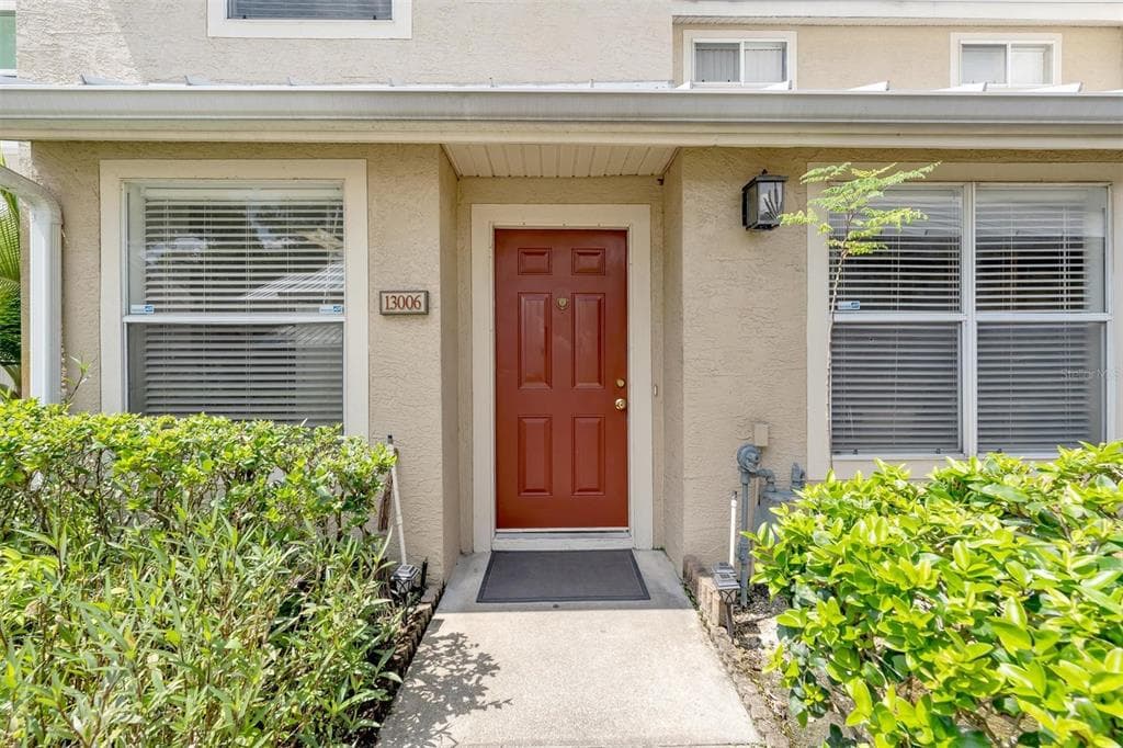 13006 ARBORVIEW PLACE TAMPA, FL 33618