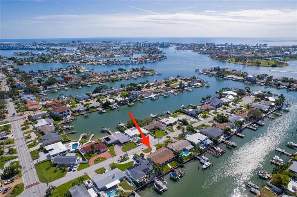 7923 1ST AVENUE S ST PETERSBURG, FL 33707