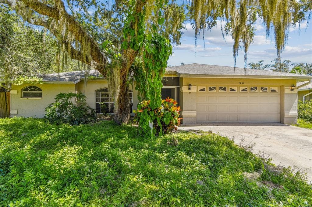 7257 MAUNA LOA BOULEVARD SARASOTA, FL 34241
