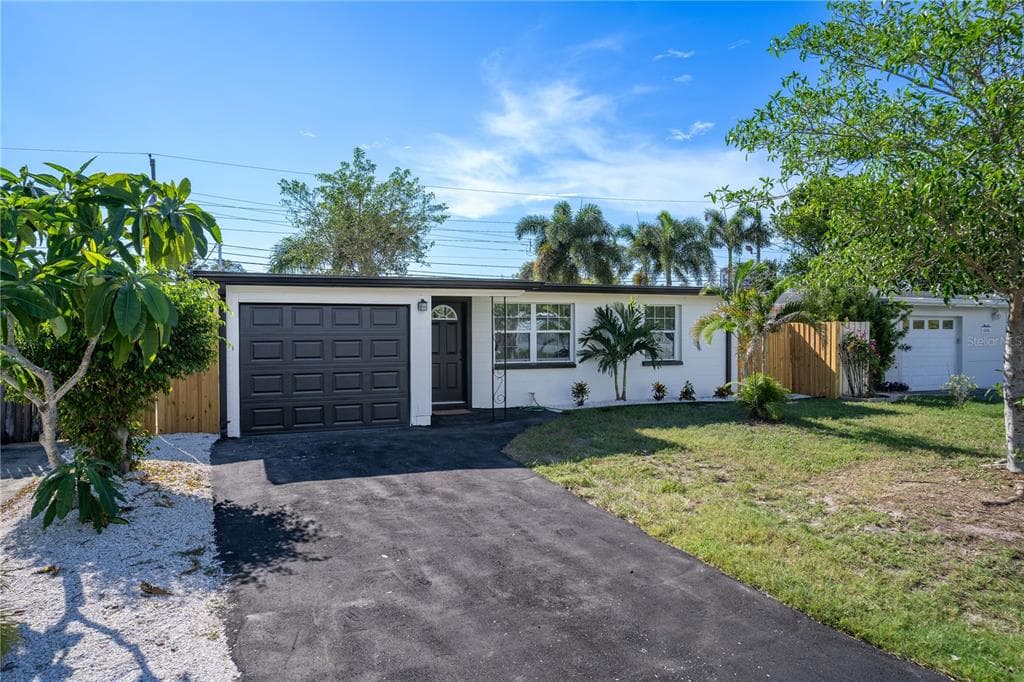 12084 106TH STREET LARGO, FL 33773