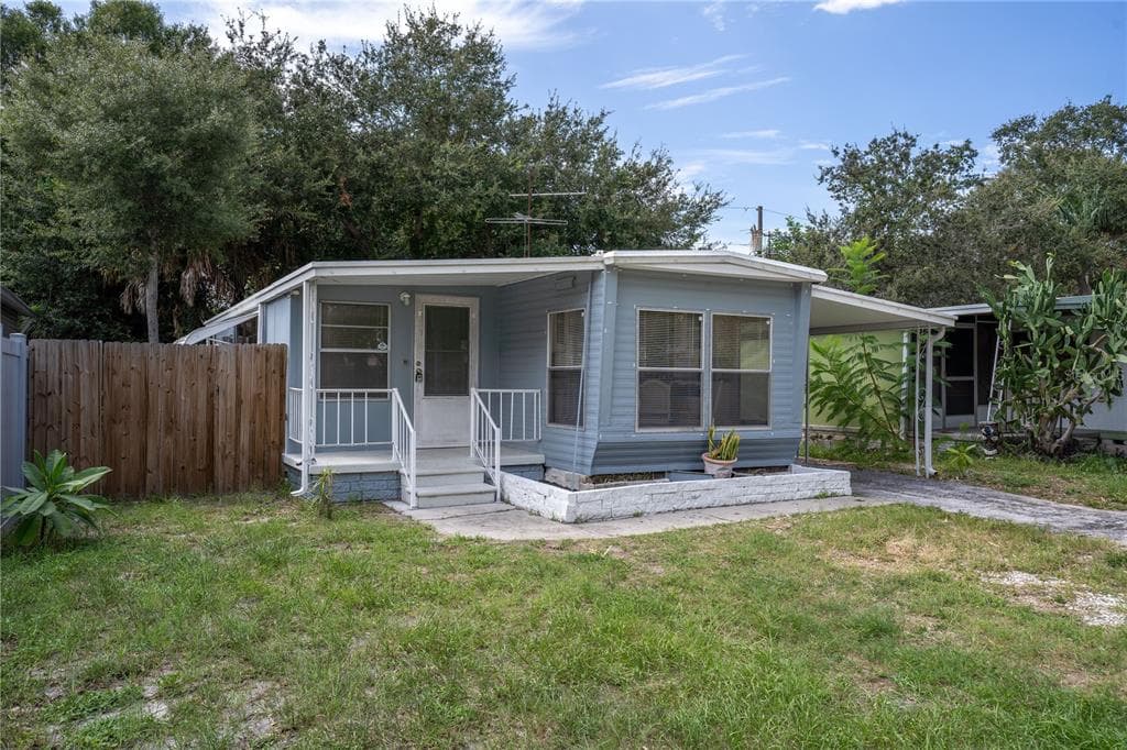 5254 E PARK STREET N ST PETERSBURG, FL 33709
