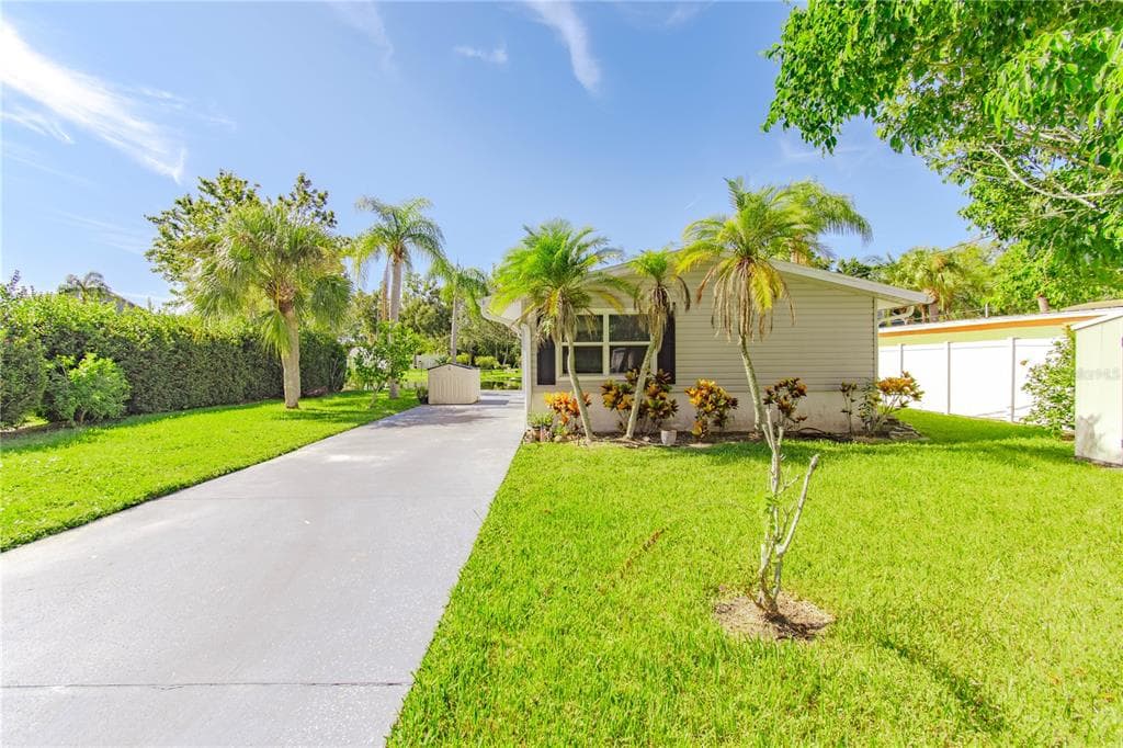 2616 CYPRUS DRIVE PALM HARBOR, FL 34684
