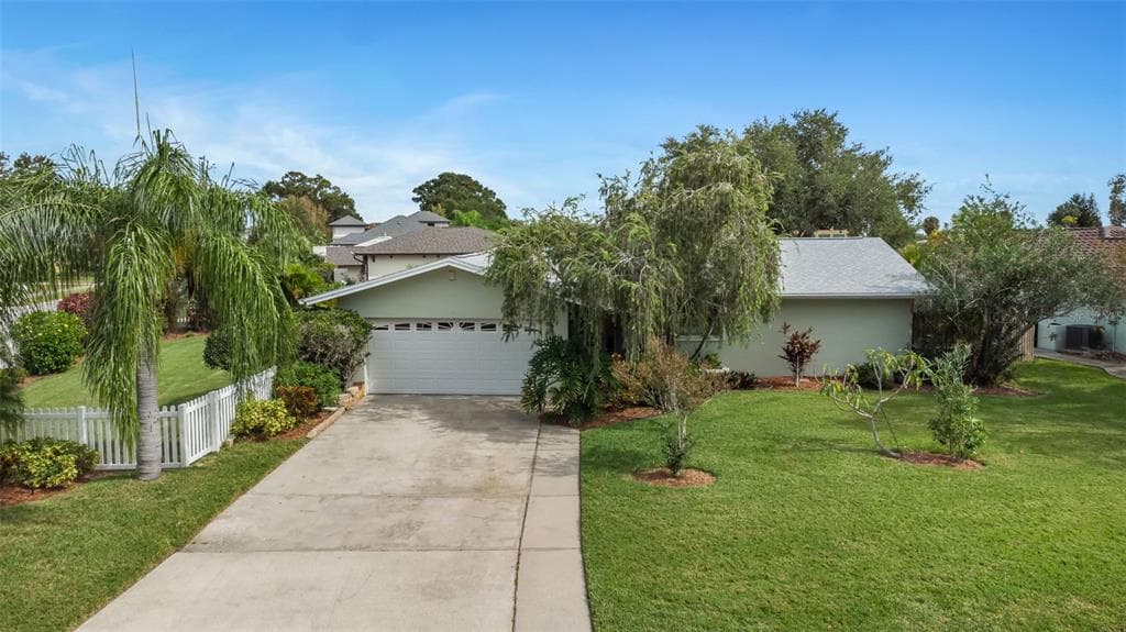 700 DEL ORO DRIVE