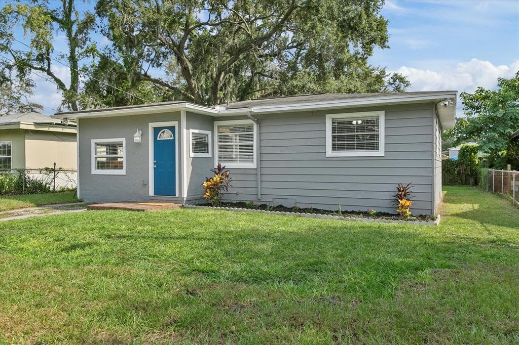 315 E 130TH AVENUE TAMPA, FL 33612