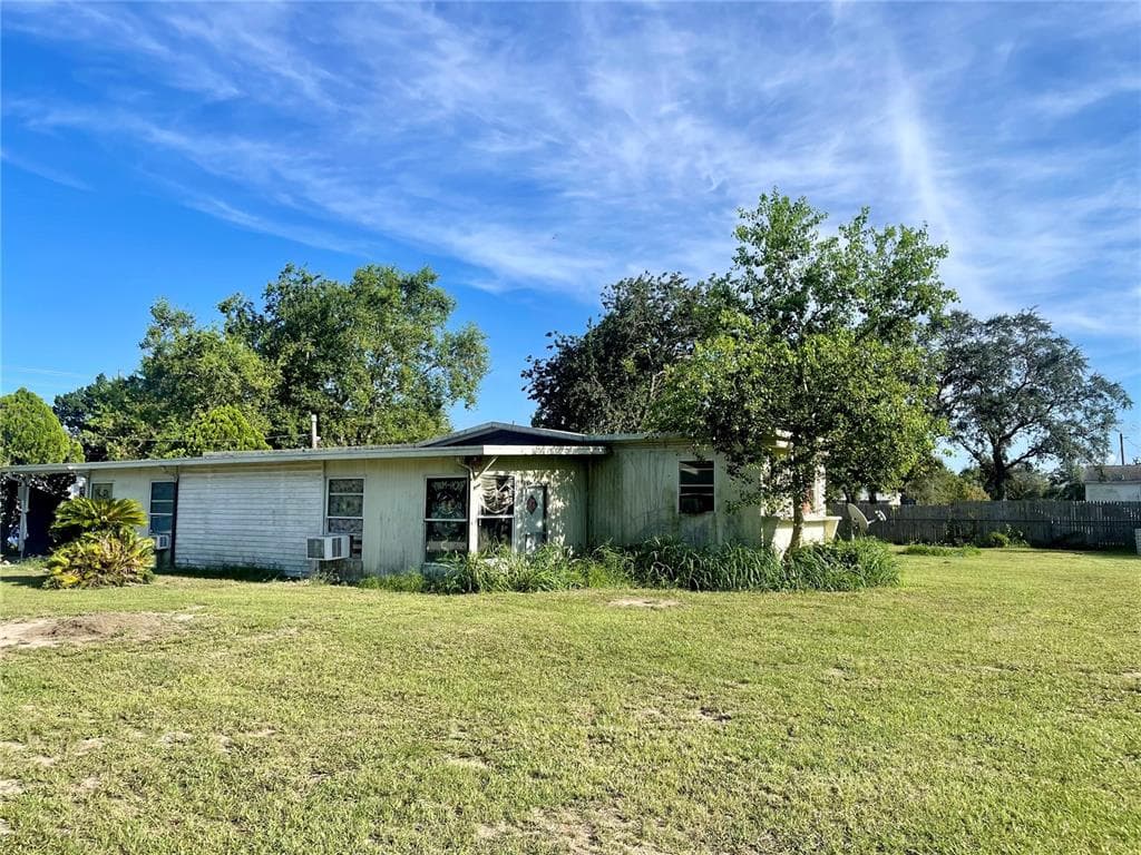 16158 NARROW STREET BROOKSVILLE, FL 34604