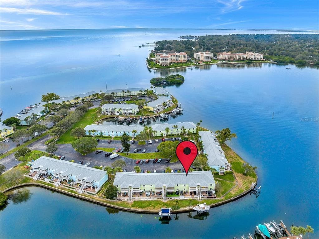 5144 SALMON DRIVE SE UNIT D ST PETERSBURG, FL 33705