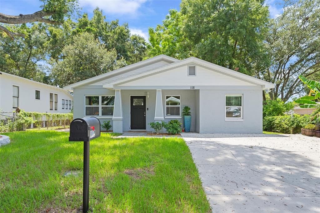 118 W FERN STREET TAMPA, FL 33604