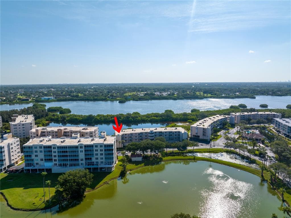 6399 SHORELINE DRIVE UNIT 4301 ST PETERSBURG, FL 33708