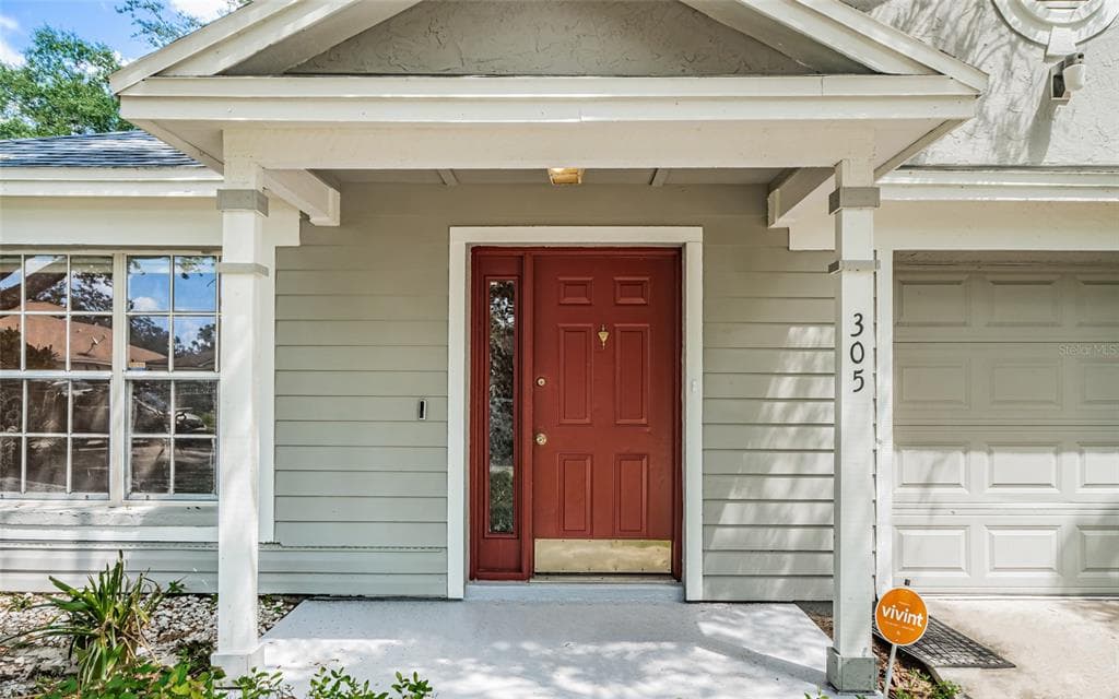 305 BENSON STREET VALRICO, FL 33594