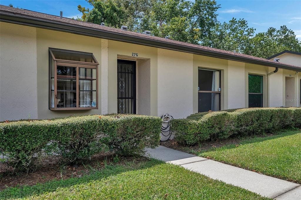 11511 113TH STREET UNIT 27G SEMINOLE, FL 33778