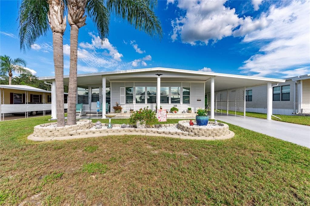 5336 MARY STREET ZEPHYRHILLS, FL 33542