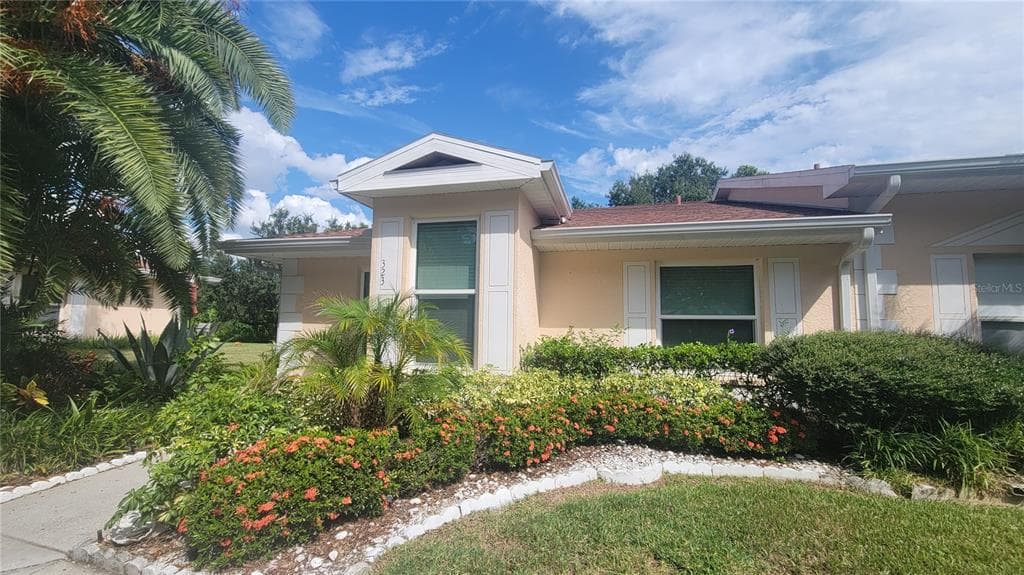 323 KINNERET WAY SUN CITY CENTER, FL 33573