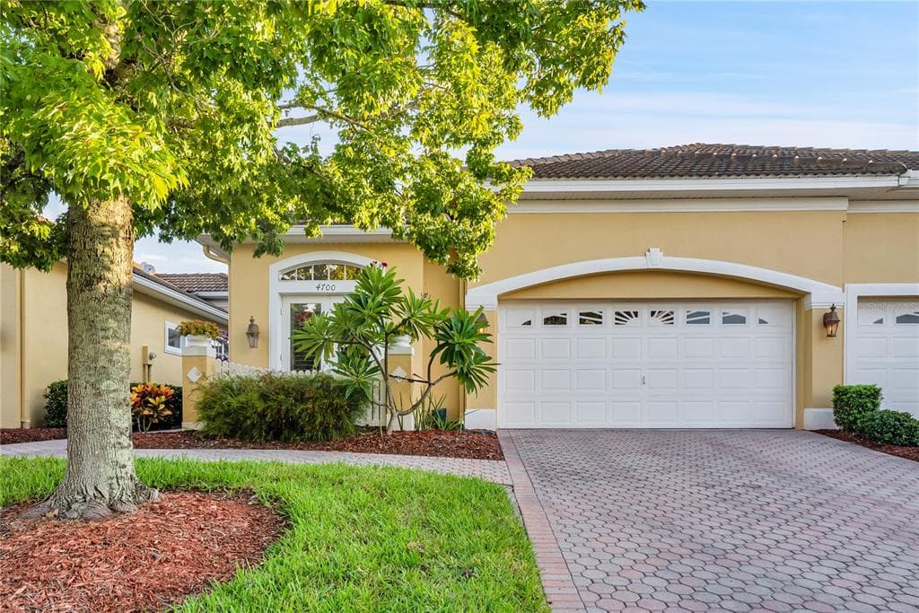 4700 CASSWELL DRIVE NEW PORT RICHEY, FL 34652