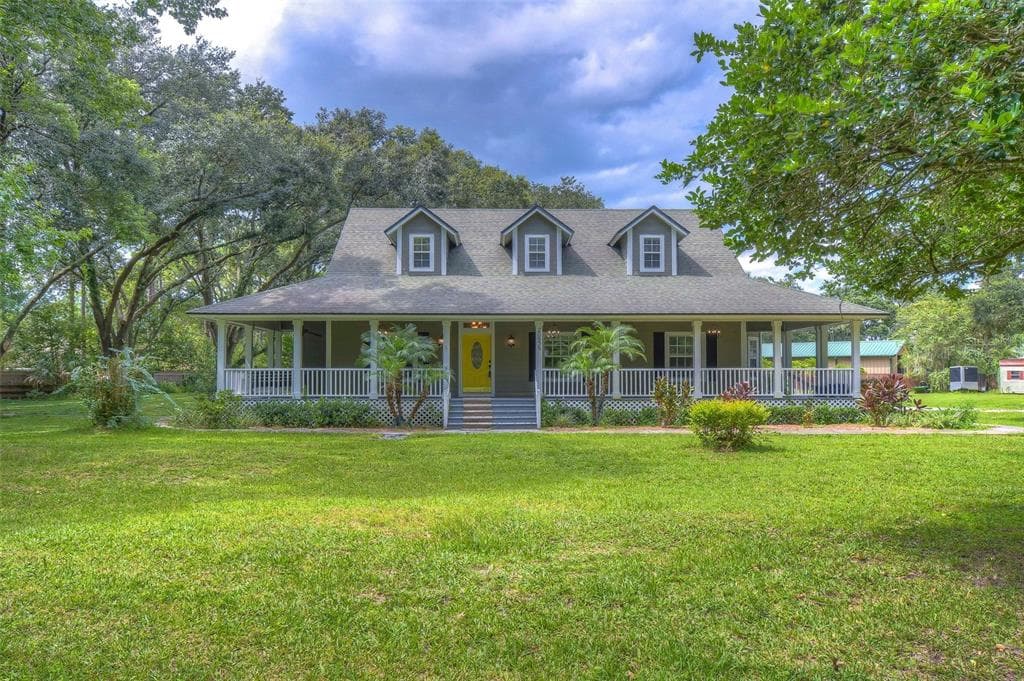 20535 COUNTY LINE ROAD LUTZ, FL 33558