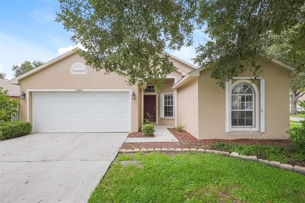 1484 LAKE SHORE RANCH DRIVE SEFFNER, FL 33584