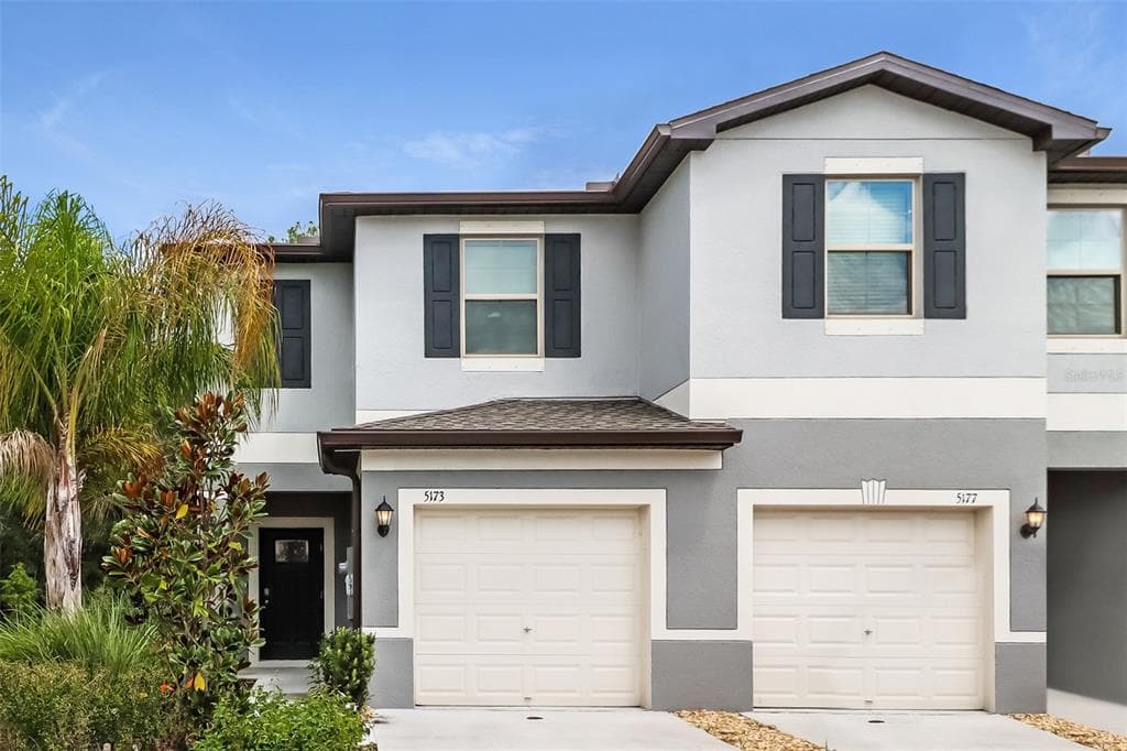 5173 FORUM BOULEVARD HOLIDAY, FL 34690