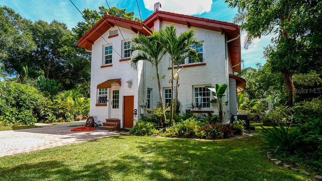 6245 12TH AVENUE S GULFPORT, FL 33707