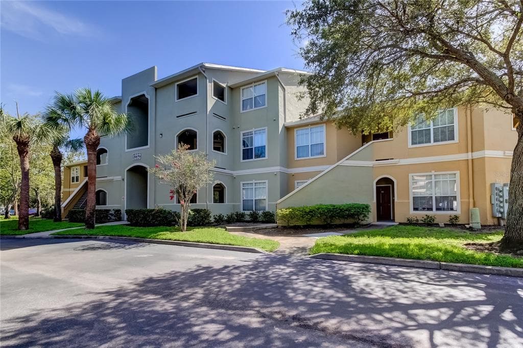 1232 S MISSOURI AVENUE UNIT 515 CLEARWATER, FL 33756