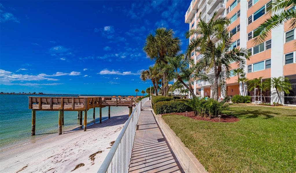 675 S GULFVIEW BOULEVARD UNIT 607 CLEARWATER, FL 33767