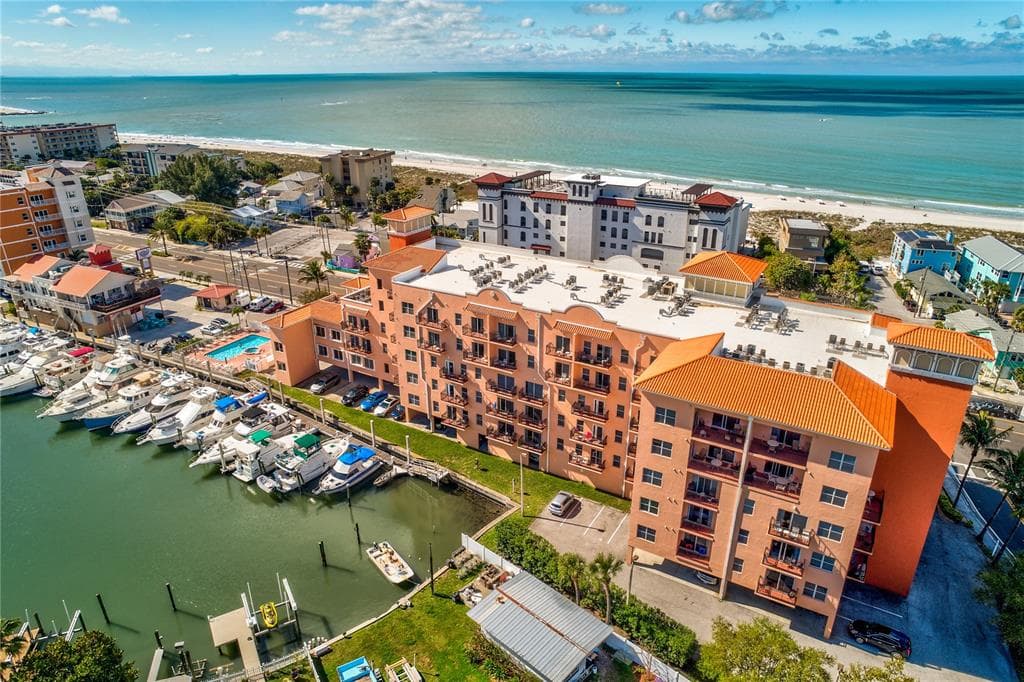 13235 GULF BOULEVARD UNIT 315 MADEIRA BEACH, FL 33708