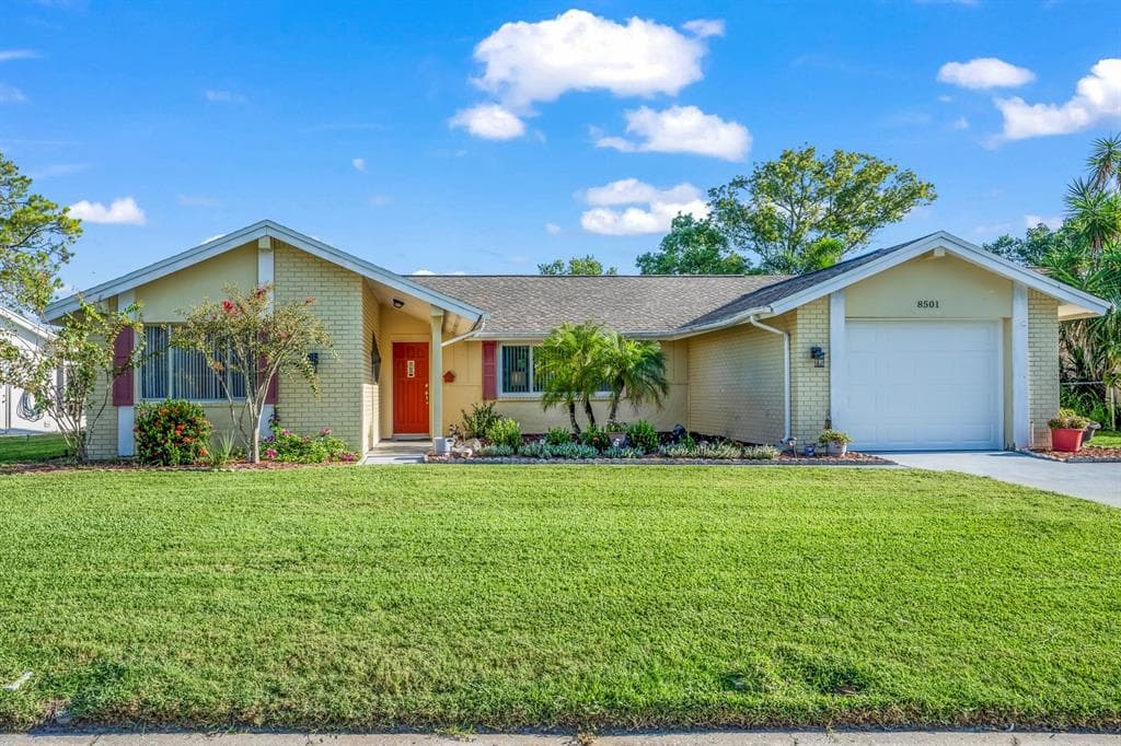 8501 VILLAGE MILL ROW HUDSON, FL 34667