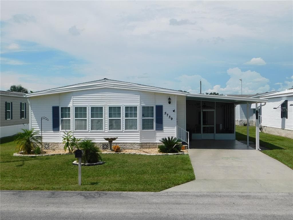 5739 APACHE STREET ZEPHYRHILLS, FL 33542