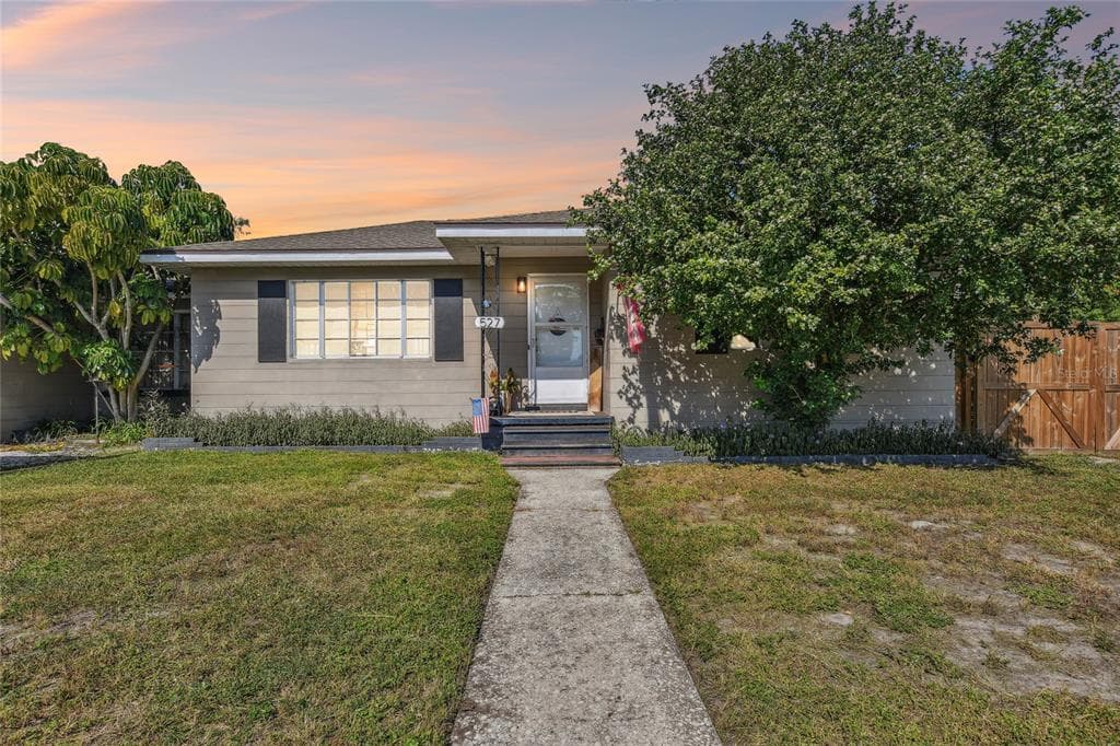 527 ZANESVILLE STREET S SOUTH PASADENA, FL 33707