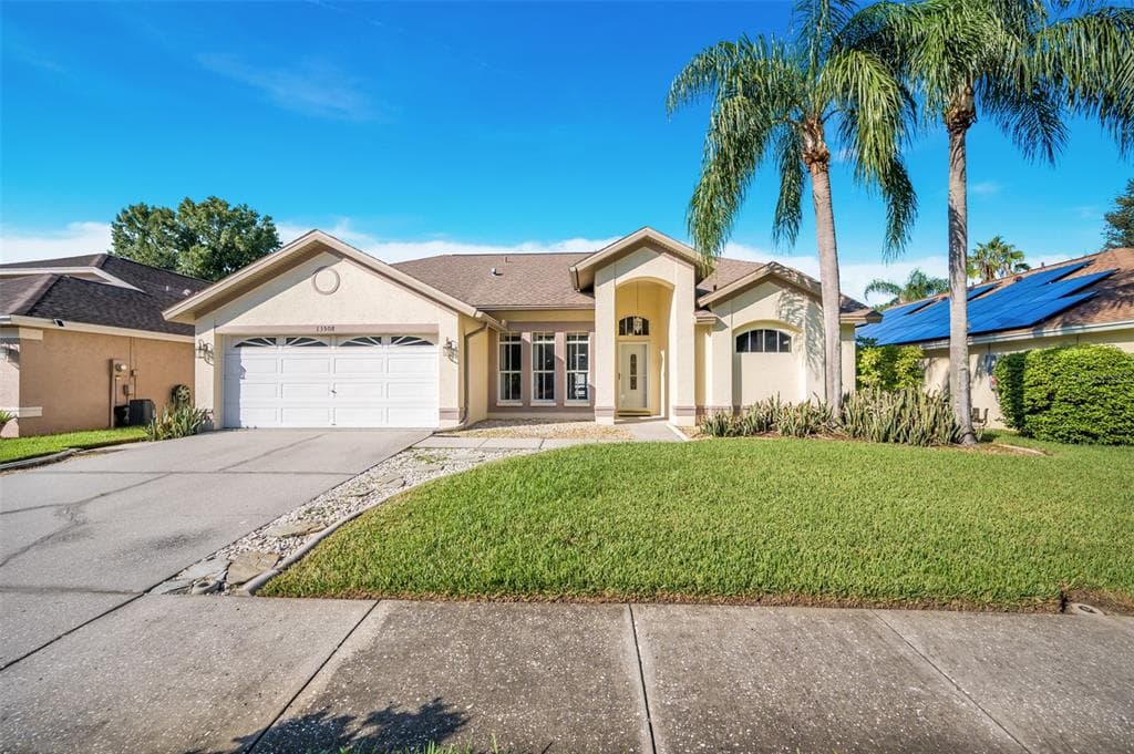 13508 IRONTON DRIVE TAMPA, FL 33626