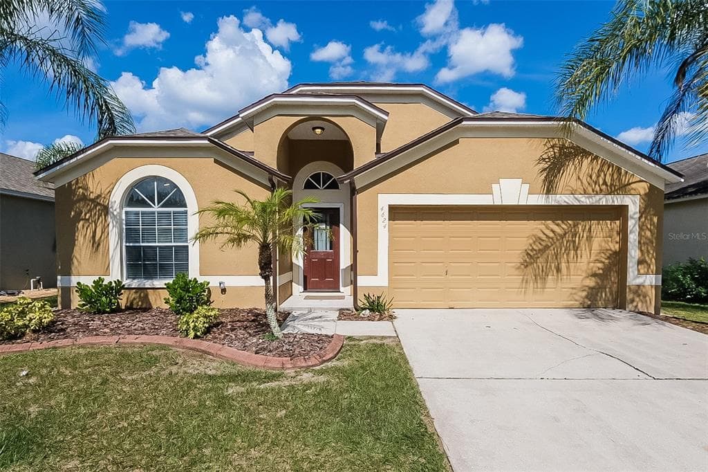4624 TUCSON COURT VALRICO, FL 33594