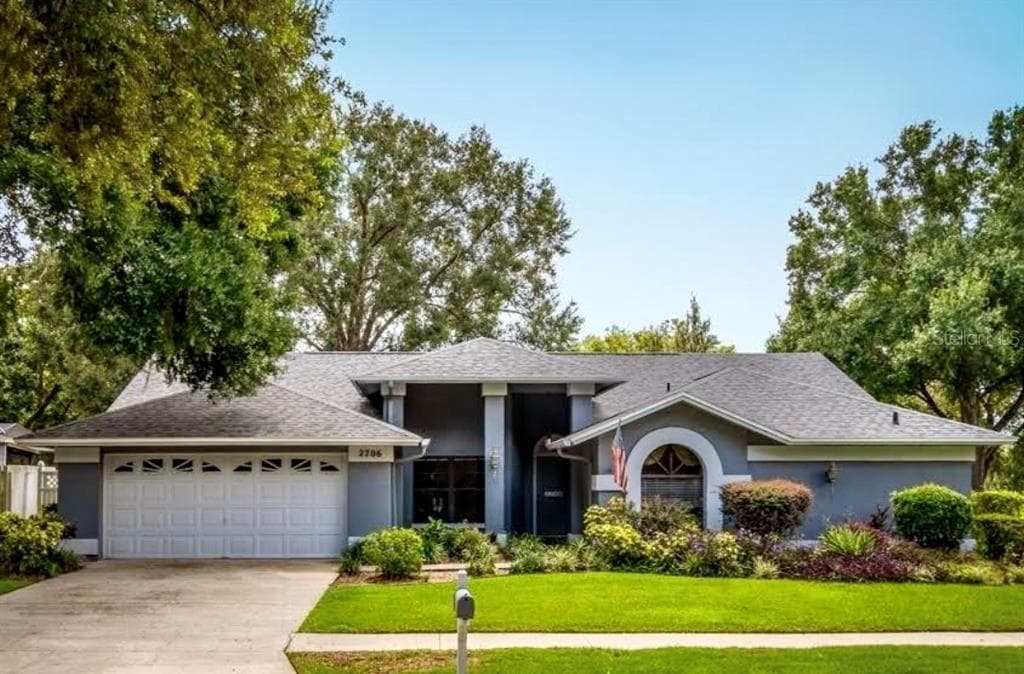 2706 SABLEWOOD DRIVE VALRICO, FL 33596