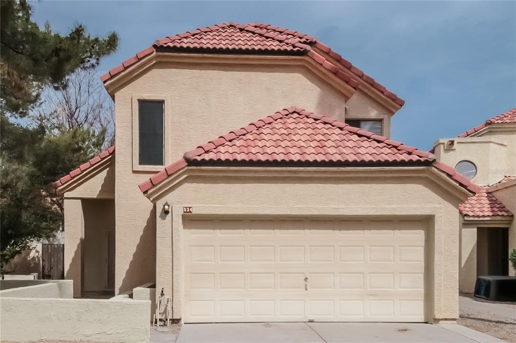 284 BECKENHAM DRIVE KISSIMMEE, FL 34758