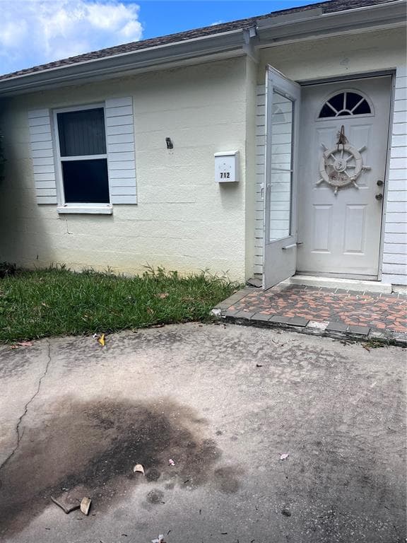 712 MANDALAY AVENUE CLEARWATER BEACH, FL 33767
