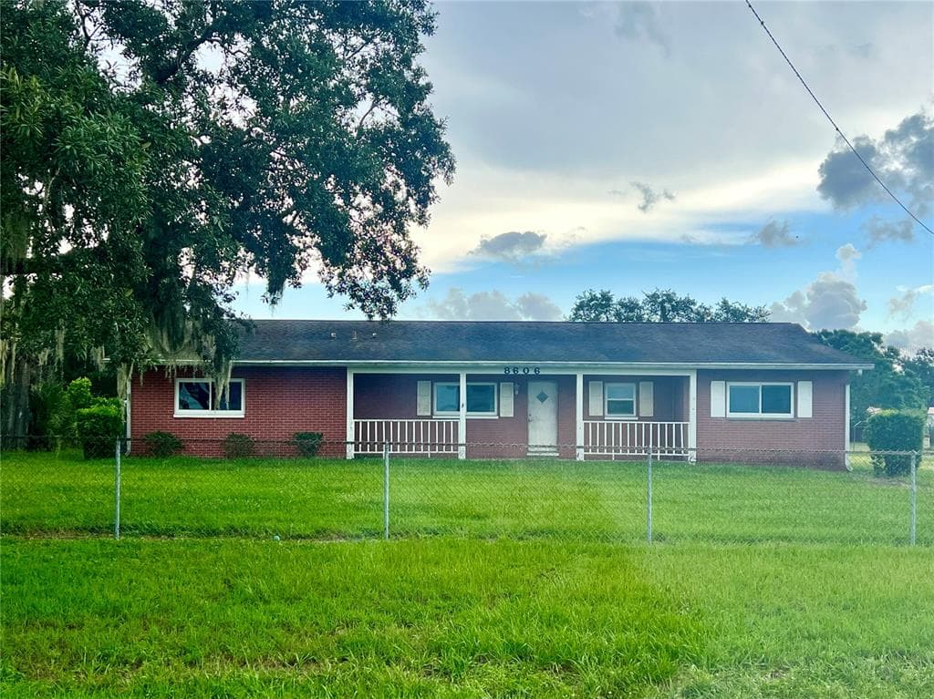 8606 TURKEY CREEK ROAD PLANT CITY, FL 33567