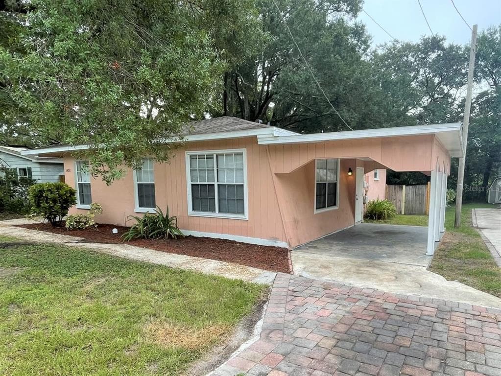 1408 W PERDIZ STREET TAMPA, FL 33612
