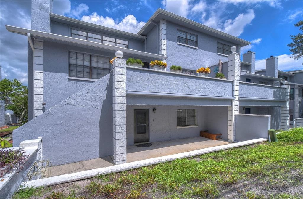 5756 CALAIS BOULEVARD N UNIT 3 ST PETERSBURG, FL 33714