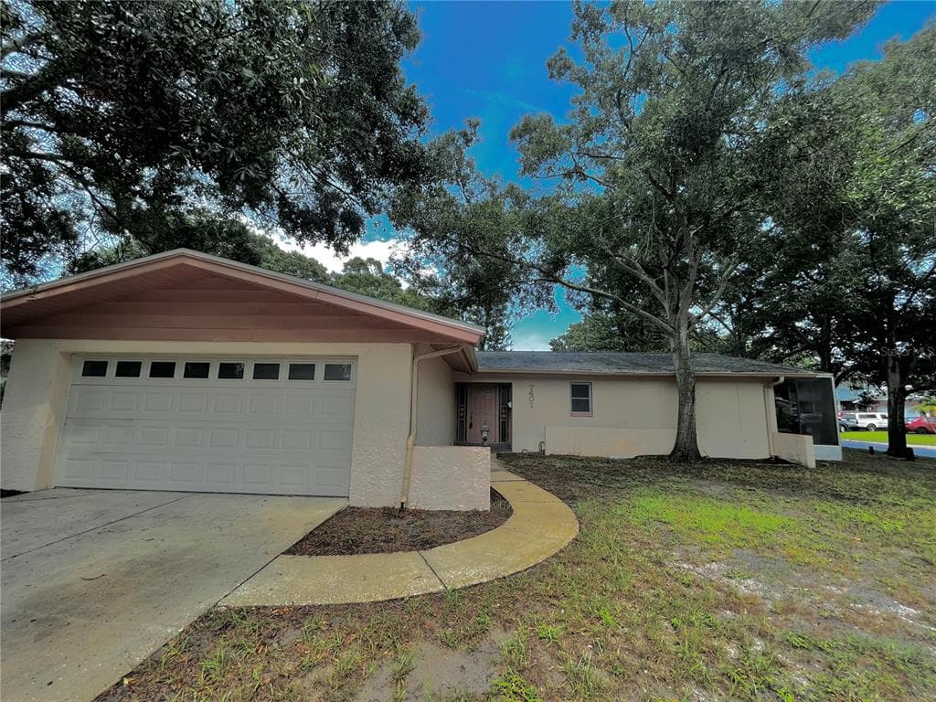 7401 21ST STREET N ST PETERSBURG, FL 33702