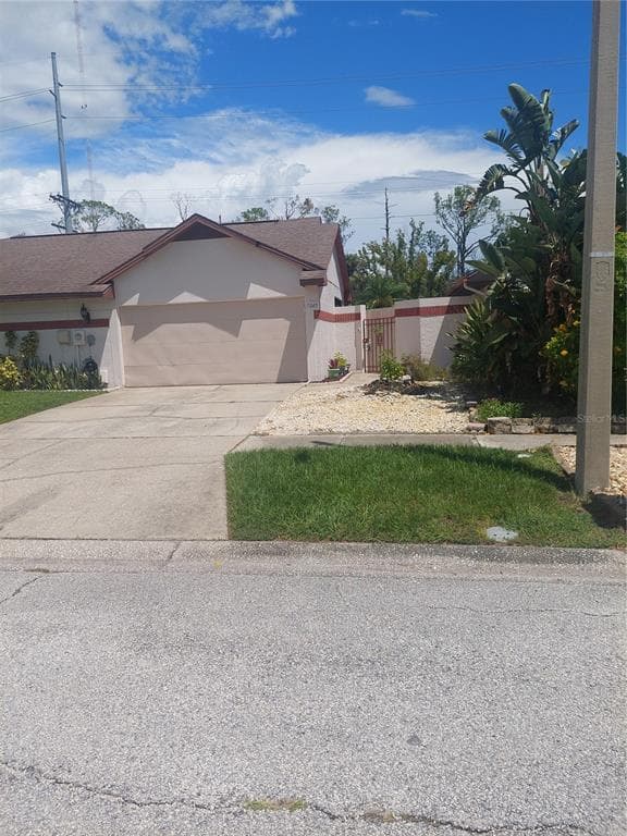 7045 SILVERMILL DRIVE TAMPA, FL 33635