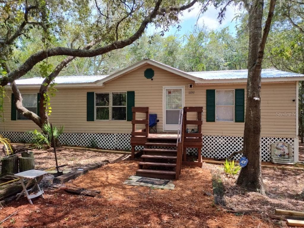 10090 DAVID DRIVE WEEKI WACHEE, FL 34613